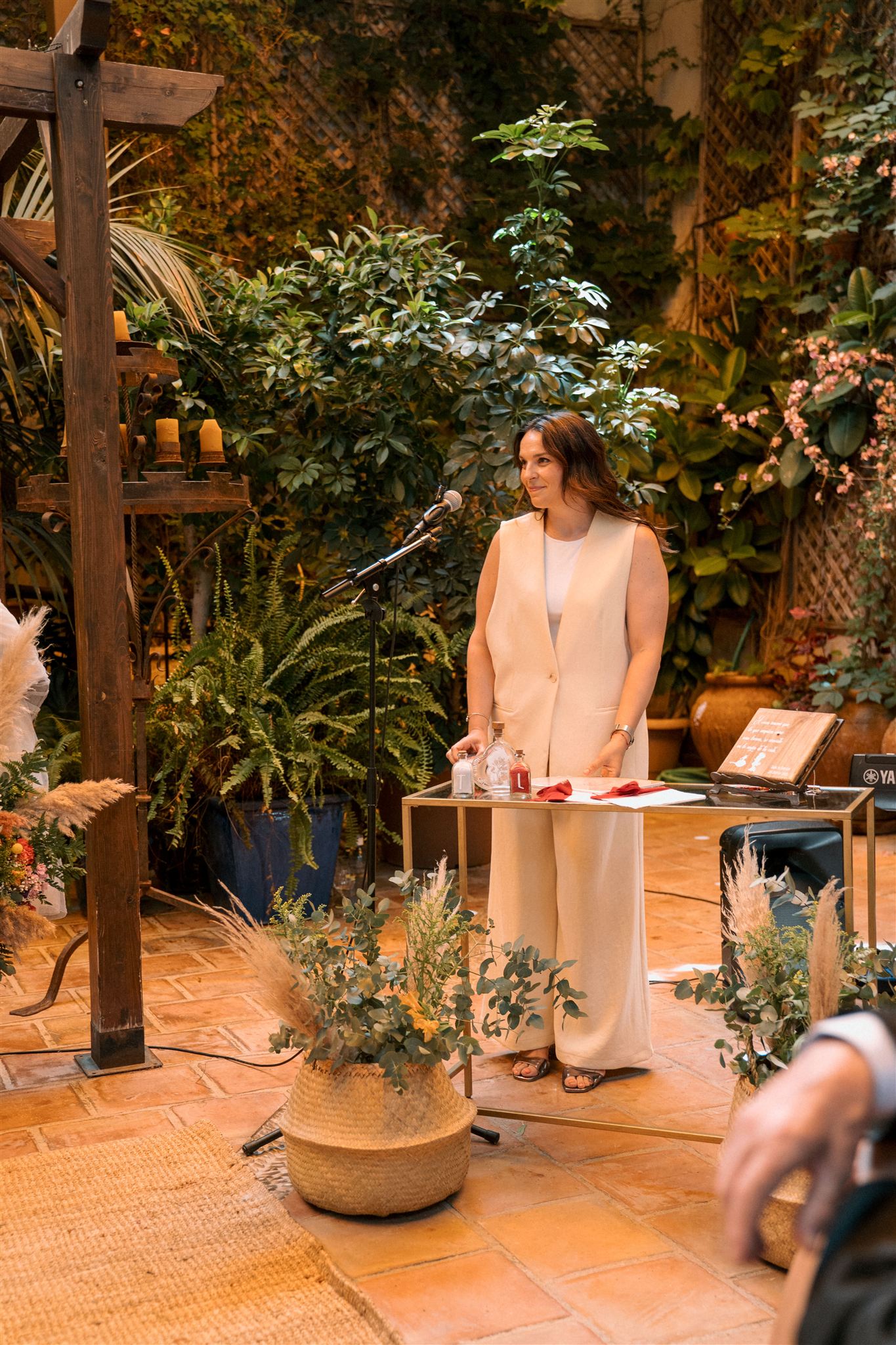 Belén Lorian Oficiando boda en Córdoba