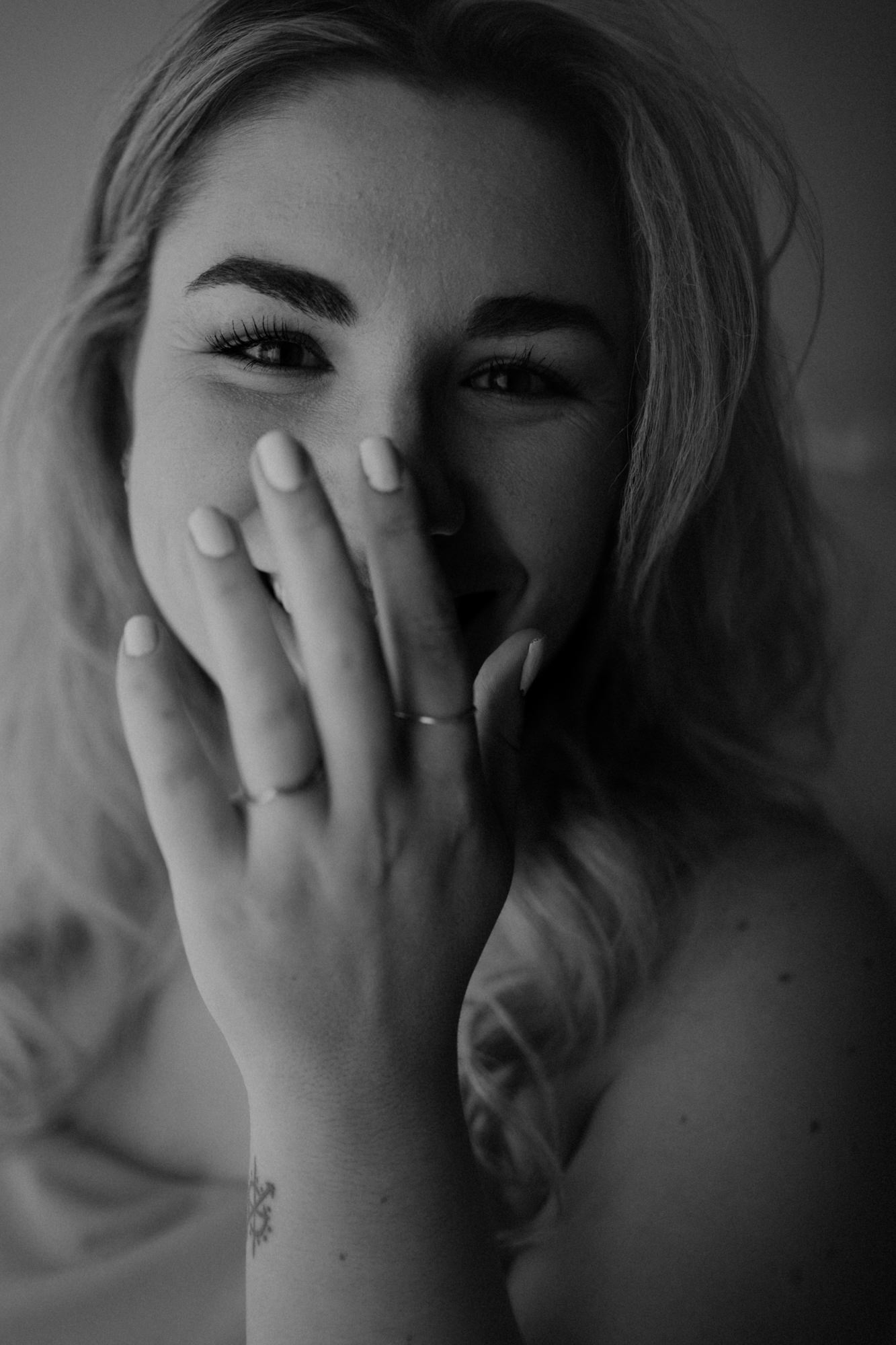 Retrato María Lorian oficiante Lorena León Fotógrafa de bodas