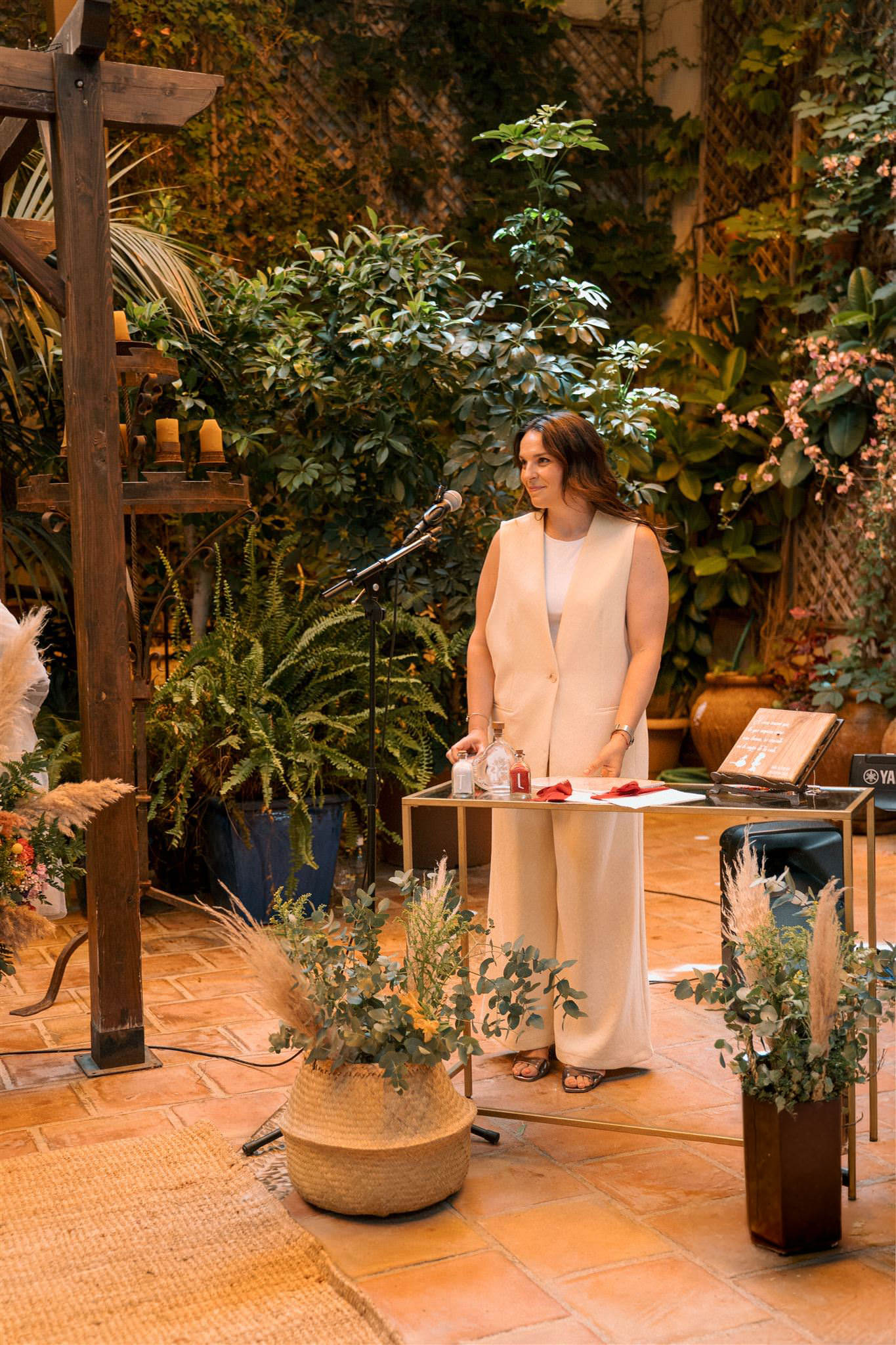 Belén Lorian Oficiando boda en Córdoba